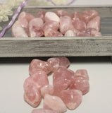 Rose quartz tumbles (medium)