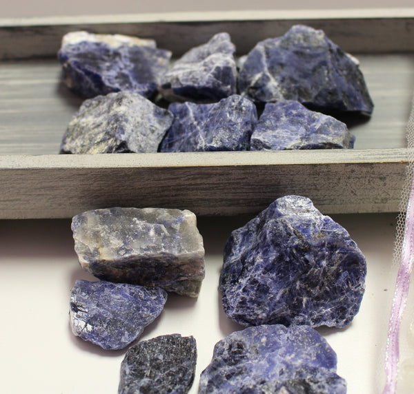 sodalite raw chunks